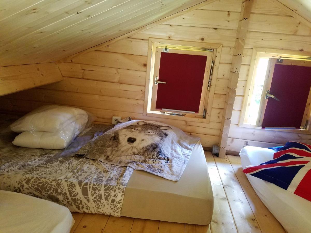 Normandy Cottage Gagny Eksteriør bilde